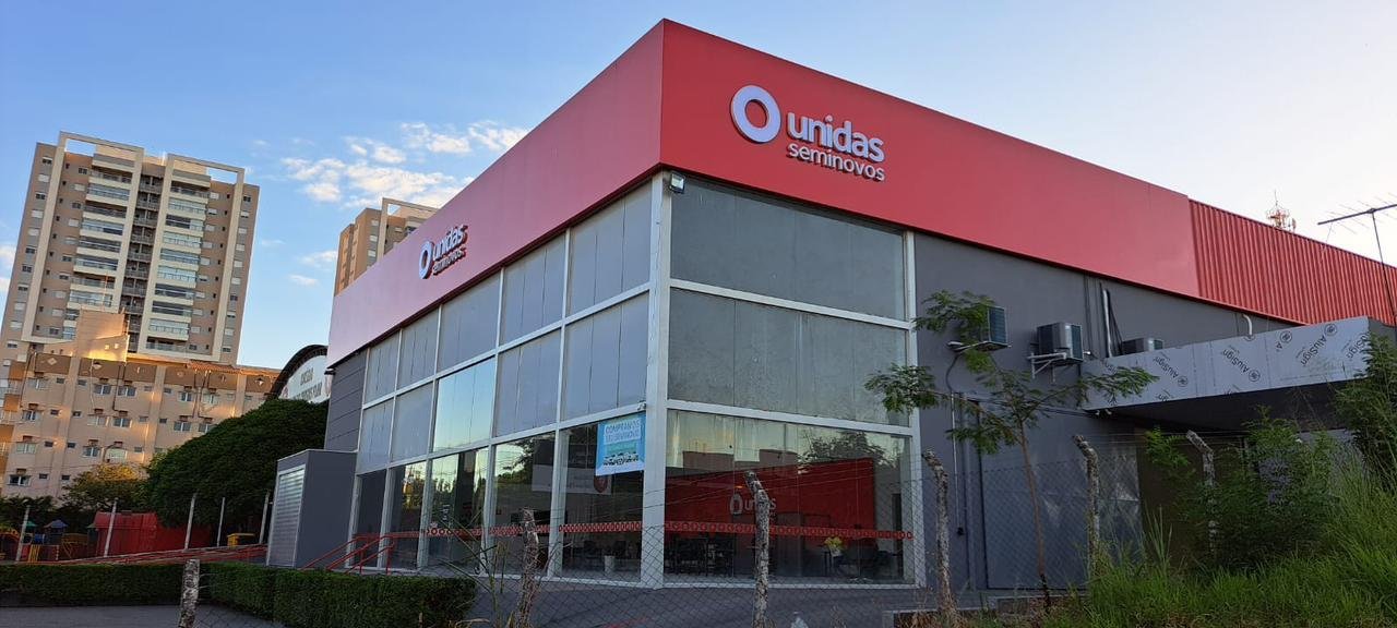 Imóvel comercial mostrado na galeria de serviços da LEO